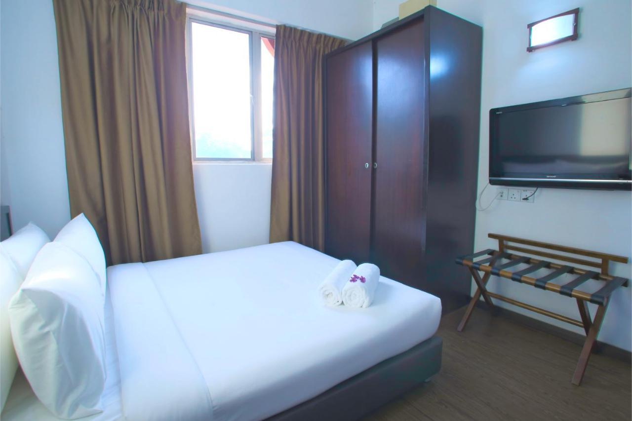 Hotel Pandan Johor Bahru Exterior photo